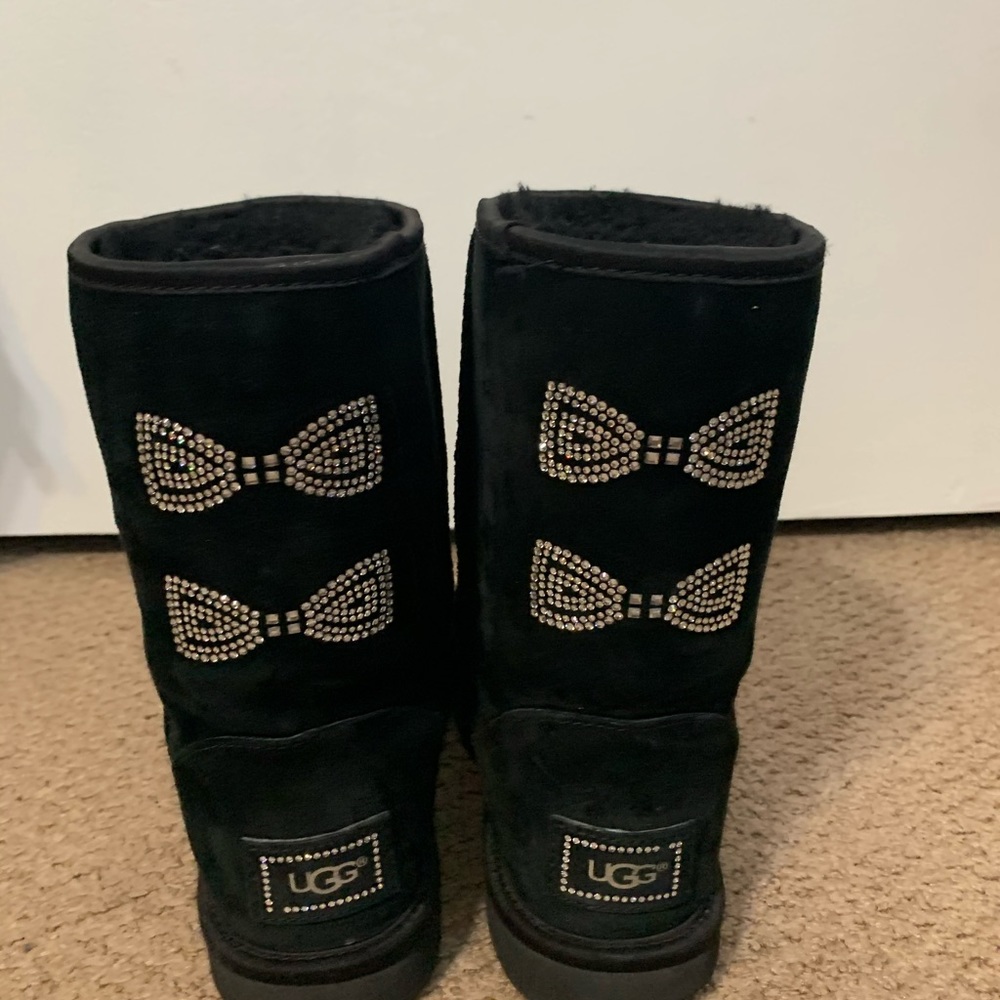 UGG | Swarovski Elements Crystal Bow Short Boots